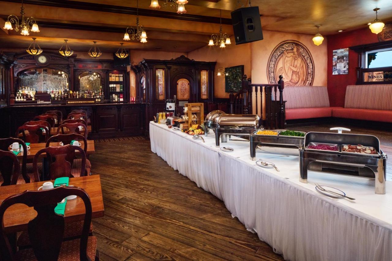 Irish Cottage Inn & Suites ガリーナ エクステリア 写真